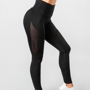 Alphalete Black Aero Leggings